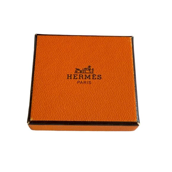 Hermes‎ Earrings, Cloisonne, Multicolor, Amazing Lion graphic! GORGEOUS! BOX - Picture 2 of 7